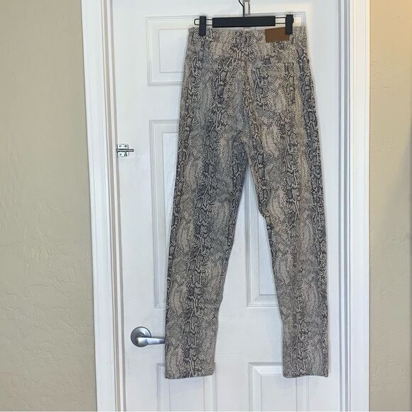 Nasty Gal Snake Print Coated Flare Jeans Split Hem Size 4 - Picture 3 of 11